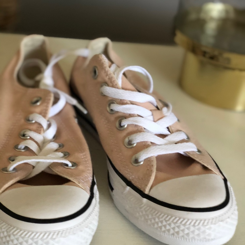 NWOT-Converse All Star 8
